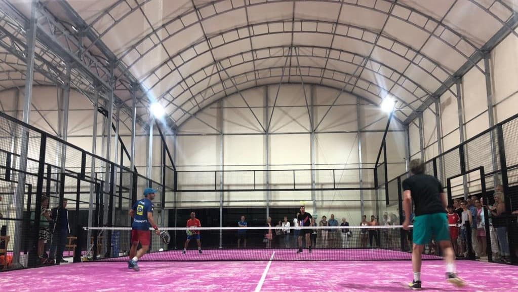 Indoor pro